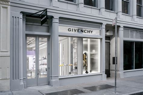 21 25 givenchy st|Givenchy stores nyc.